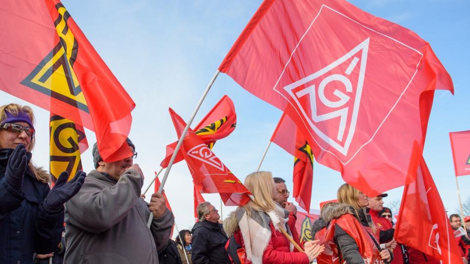 Fast eine Woche tagt die IG Metall in Nürnberg. Über fast 800 Anträge wird beraten. Foto: Oliver Dietze/Archiv