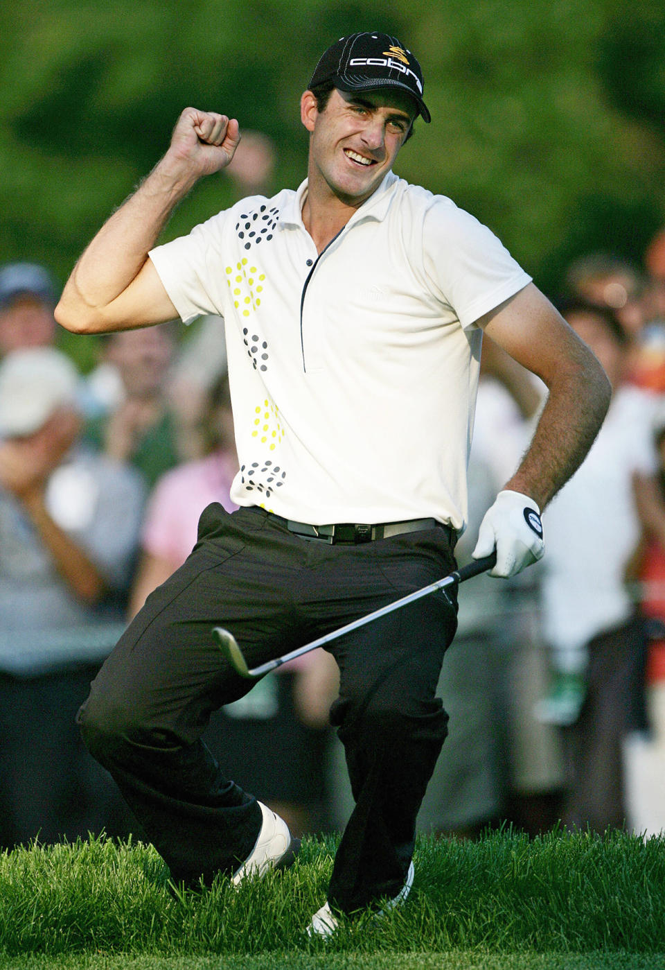 Geoff Ogilvy celebrates a chip in at 17 during the final round play at the 106th US Open at the Winged Foot Golf Club in Maraoneck, New York. Ogilvy won the championship after Phil Mickelson made double bogey at the 18th hole. (TIM SLOAN/AFP via Getty Images)