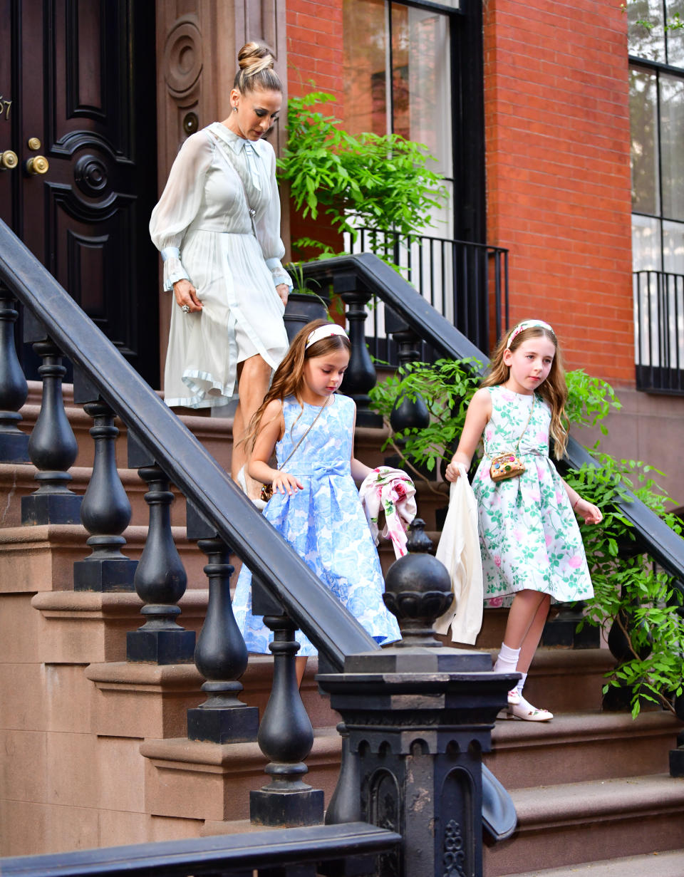 Sarah Jessica Parker, and Tabitha and Loretta Broderick seen on the streets of Manhattan on May 3, 2018. (Photo: James Devaney/GC Images)