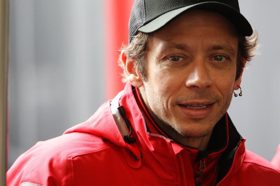 Neunmal Weltmeister, 115 Siege. Der Italiener Valentino Rossi dominierte fast 15 Jahre lang den Motorradrennsport, 2021 erklärte er seinen Rücktritt. Fünfmal wurde er in seiner Heimat Sportler des Jahres. (Bild: 2022 Getty Images/Ker Robertson)