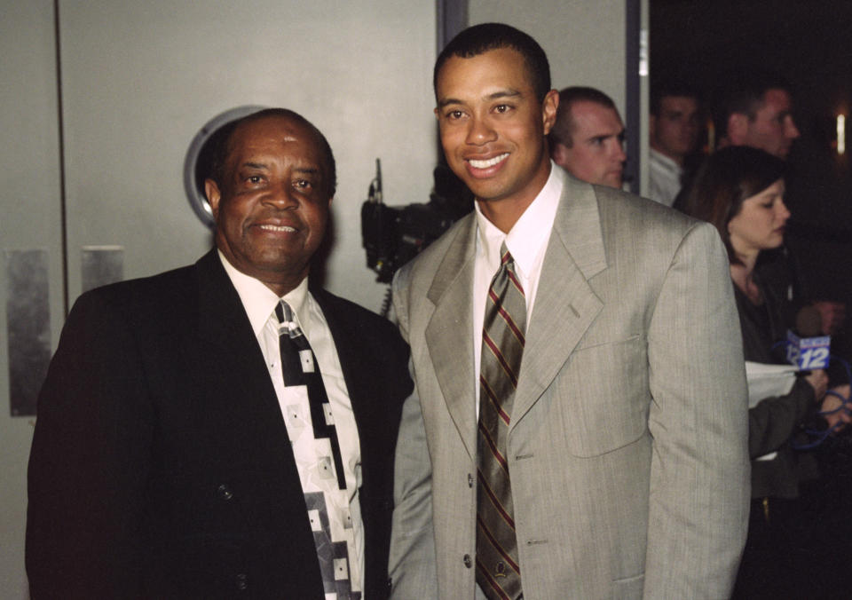 Lee Elder (left), the last black player to win the US Masters poses with Tiger Woods of USA  during the 2000 Masters tournament at the Augusta National Golf Club.