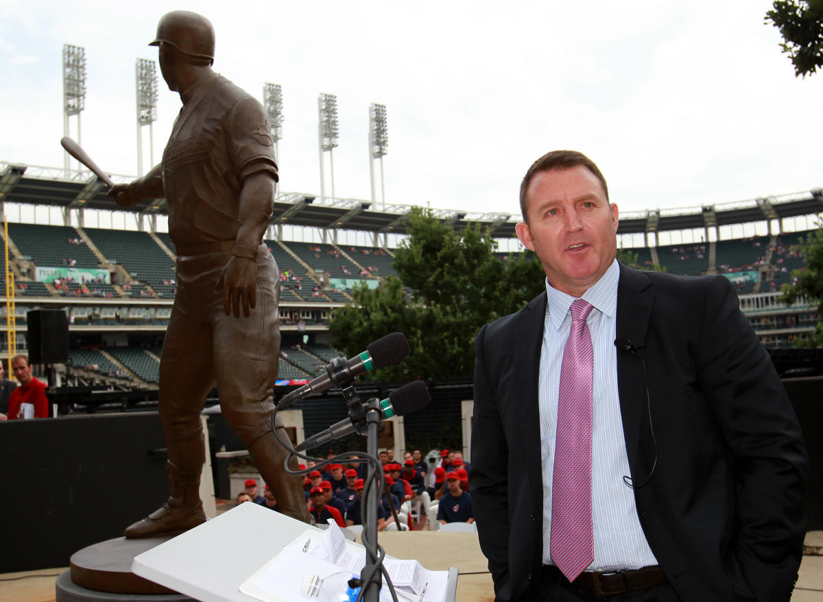 Cleveland Slugger Jim Thome Retires After Signing One-Day Contract : The  Two-Way : NPR