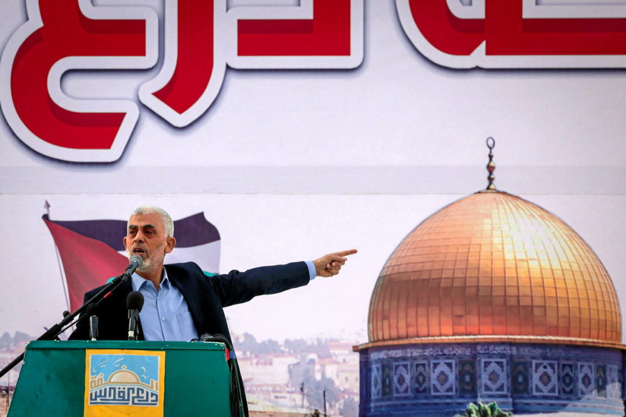 La France a gelé les avoirs de Yahya Sinouar, considéré comme l'architecte de l'attaque du 7 octobre contre Israël.  - Credit:Mohammed ABED / AFP