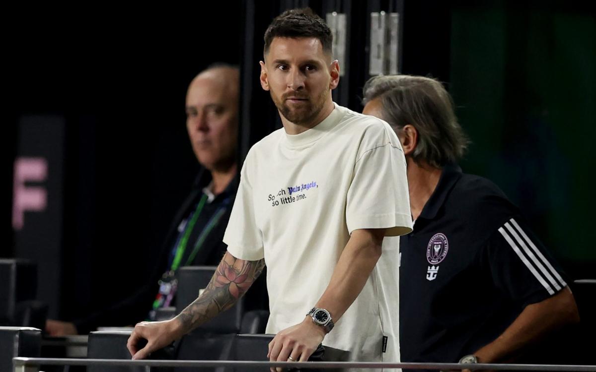 Lionel Messi called ‘possessed dwarf’ with ‘face of the devil’ in spat ...