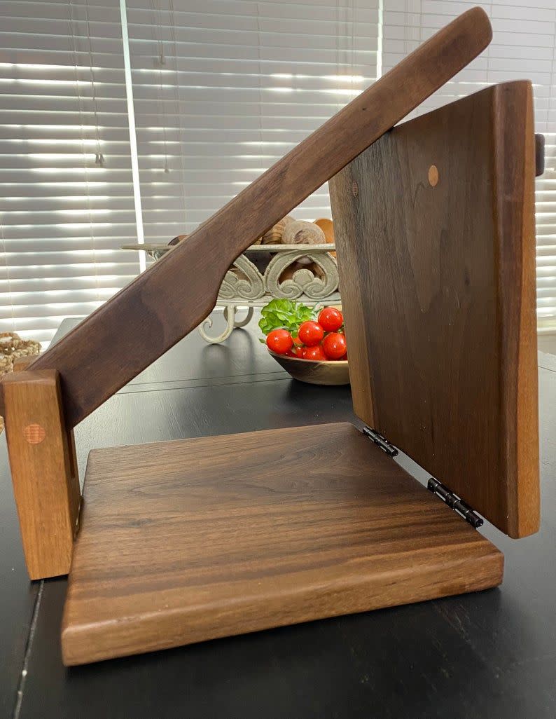 Walnut Tortilla Press