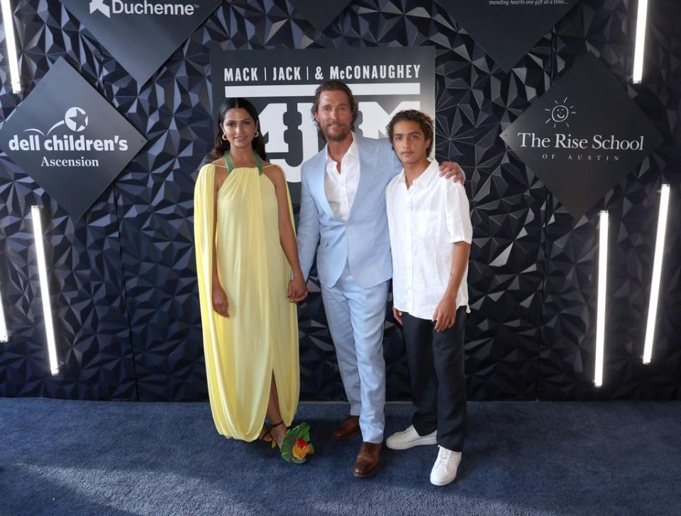 matthew mcconaughey camila alves levi mcconaughey mack jack and mcconaughey gala