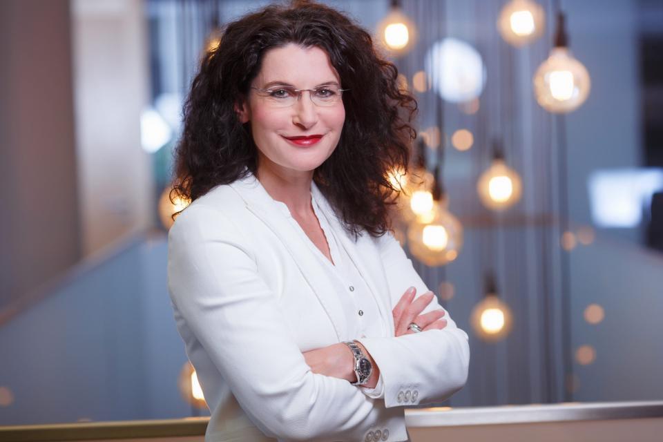 Tina Müller tritt als CEO von Douglas ab – ihr Nachfolger führte zuletzt  eine Discounter-Kette