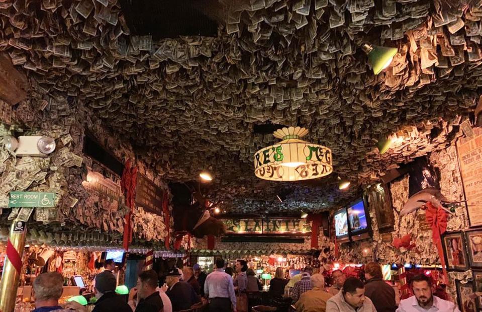 McGuire’s Irish Pub (Pensacola, Florida)