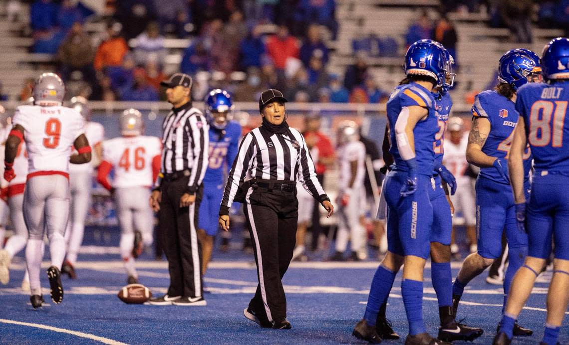 Krystle Apellaniz was part of the officiating crew for Boise State’s 37-0 victory over New Mexico last season at Albertsons Stadium. She is one of three women officiating in the CFO West this season.