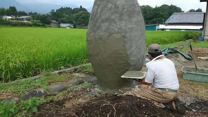 Shots of the large Totoro replica being built from scratch.  