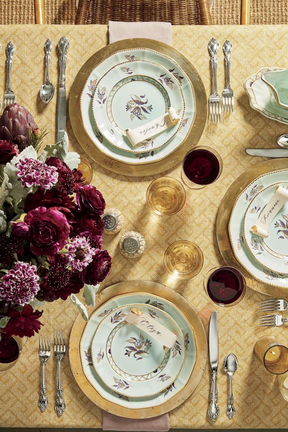 Pastel and Gold Thanksgiving Table Setting