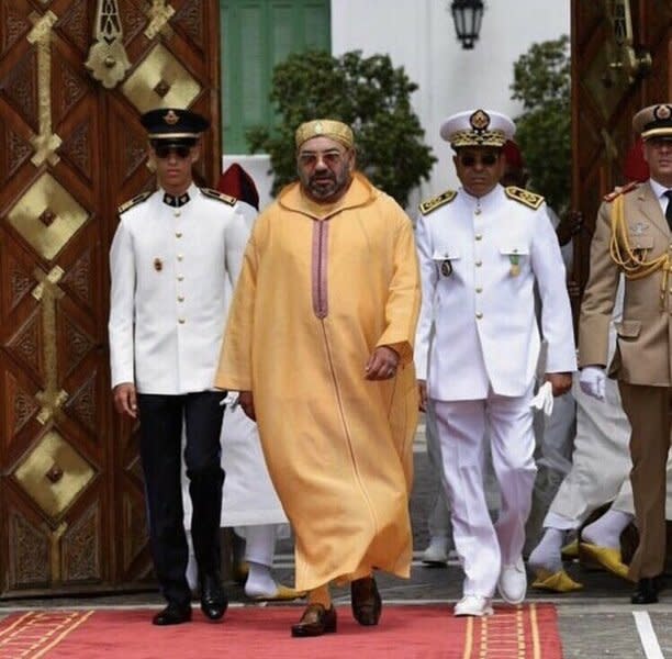 摩洛哥國王近日演說對阿爾及利亞釋出善意，但兩國積怨已久，效果如何還有待觀察。（Photo on @M_RoyalFamily）
