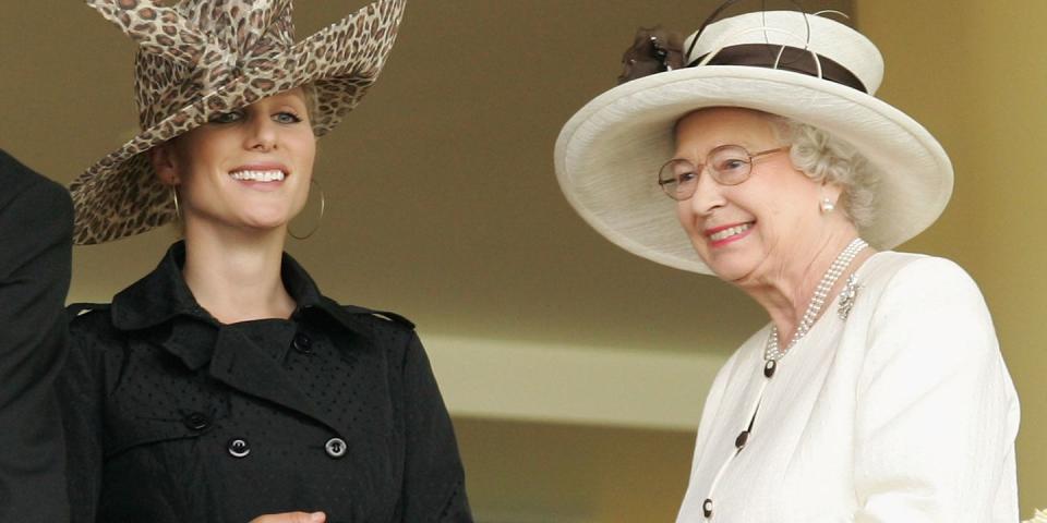 <p>Queen Elizabeth and Zara Phillips stand on the royal balcony during the Royal Ascot.</p>