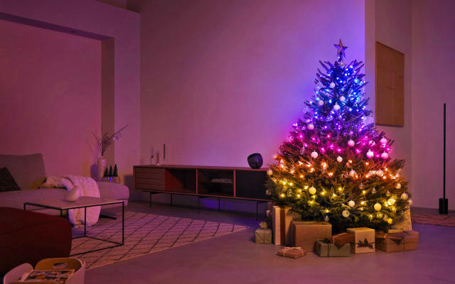 Philips Hue's smart lights are a pricey way to add holiday cheer to Engadget