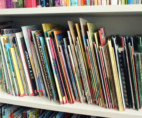 10 Tips to Keep Your Kids Reading this Summer