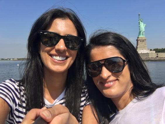 Farina Azam and her sister in New York (Farina Azam)