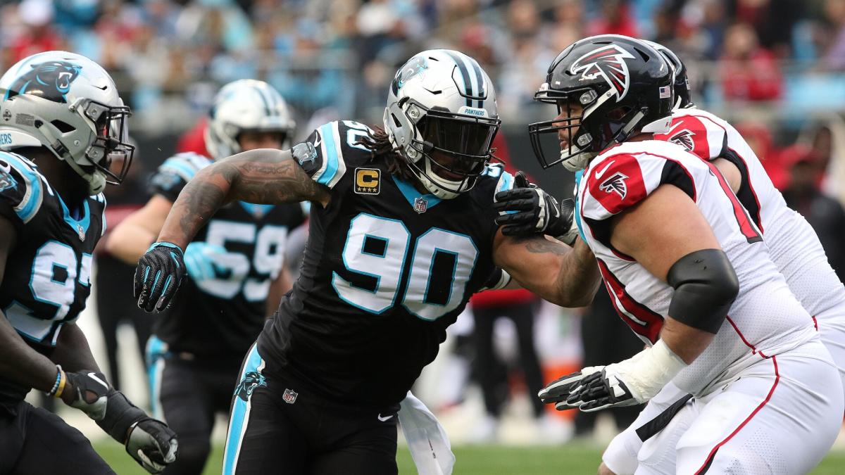 Ex-Panthers star Julius Peppers named 2024 nominee for Pro Football Hall of  Fame