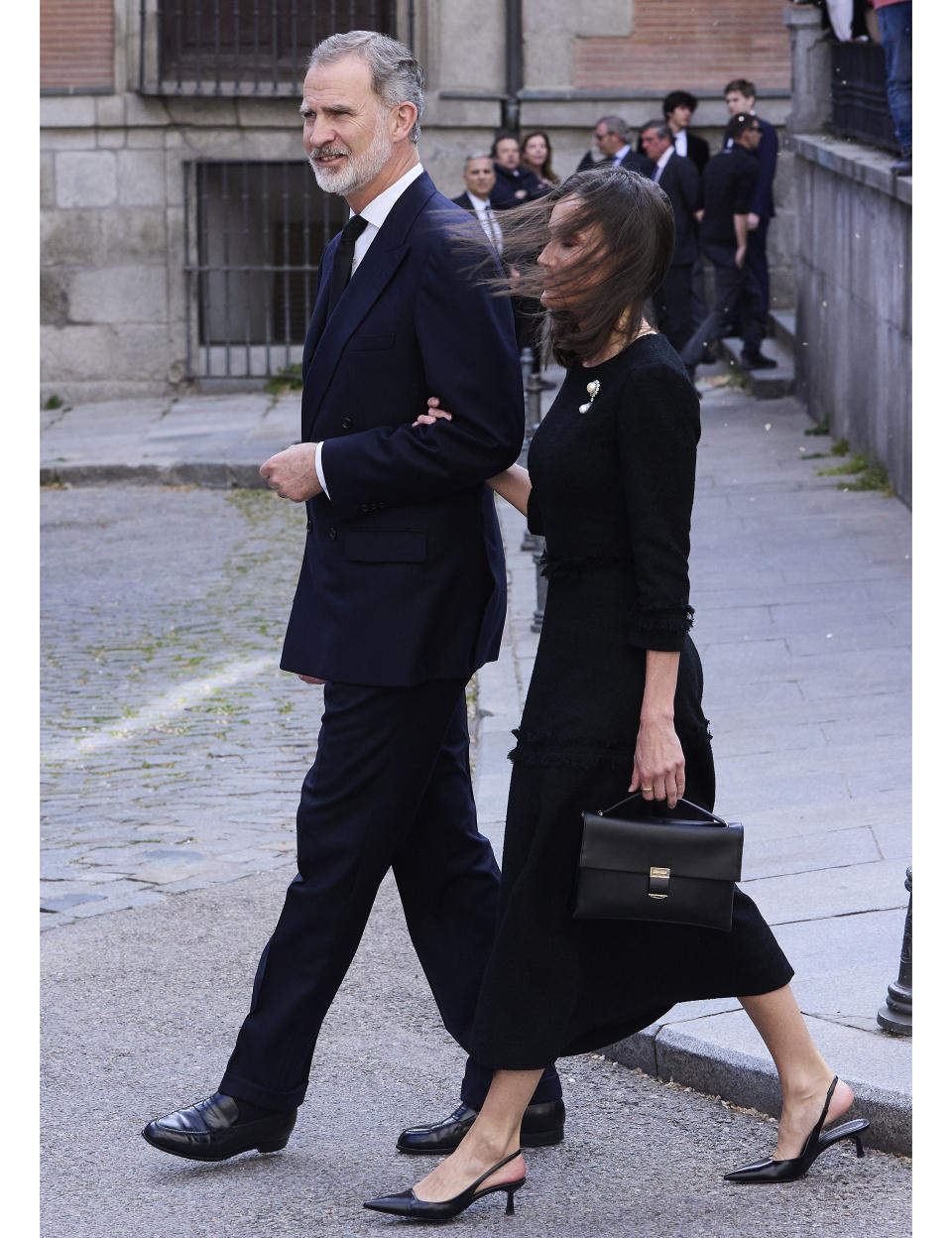 LETIZIA D'ESPAGNE EN TOTAL LOOK NOIR