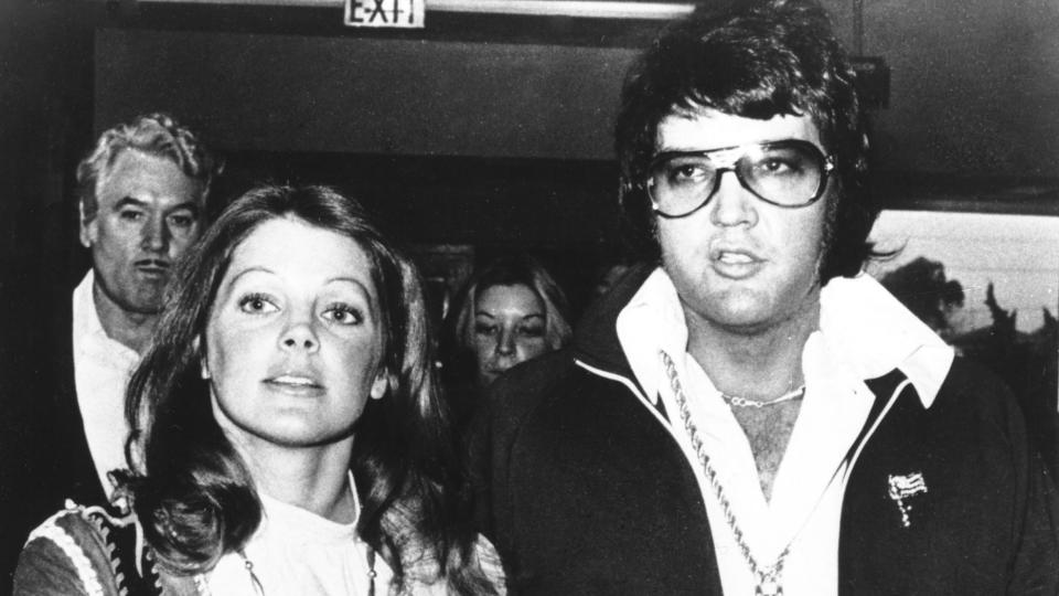 elvis presley and priscilla at their divorce hearing