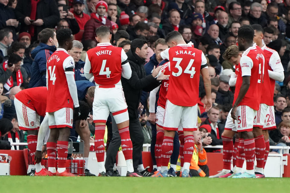 LONDON, ENGLAND - FEBRUARY 11: Arsenal manager Mikel Arteta gives directions to his side during the Premier League match between Arsenal FC and Brentford FC at Emirates Stadium on February 11, 2023 in London, United Kingdom. (Photo by Stephanie Meek - CameraSport via Getty Images)