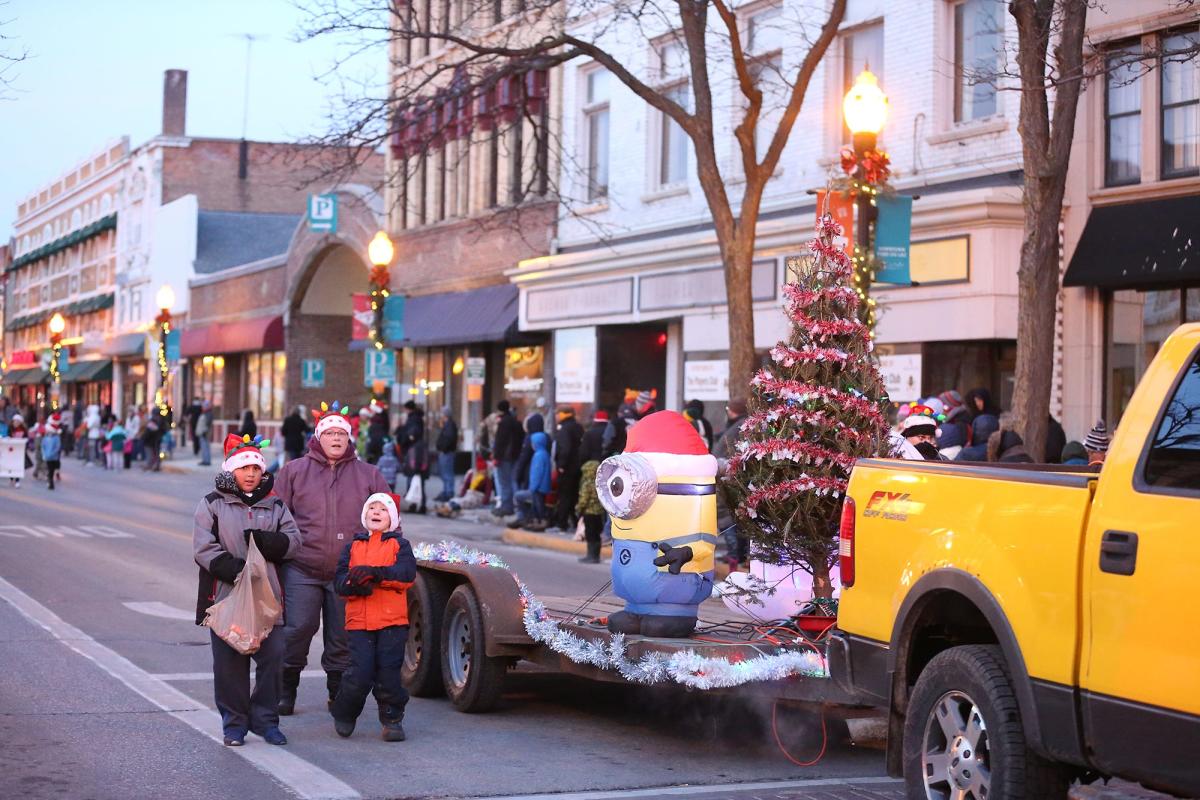 Holiday parade and Santa sightings top Fond du Lac's can'tmiss events