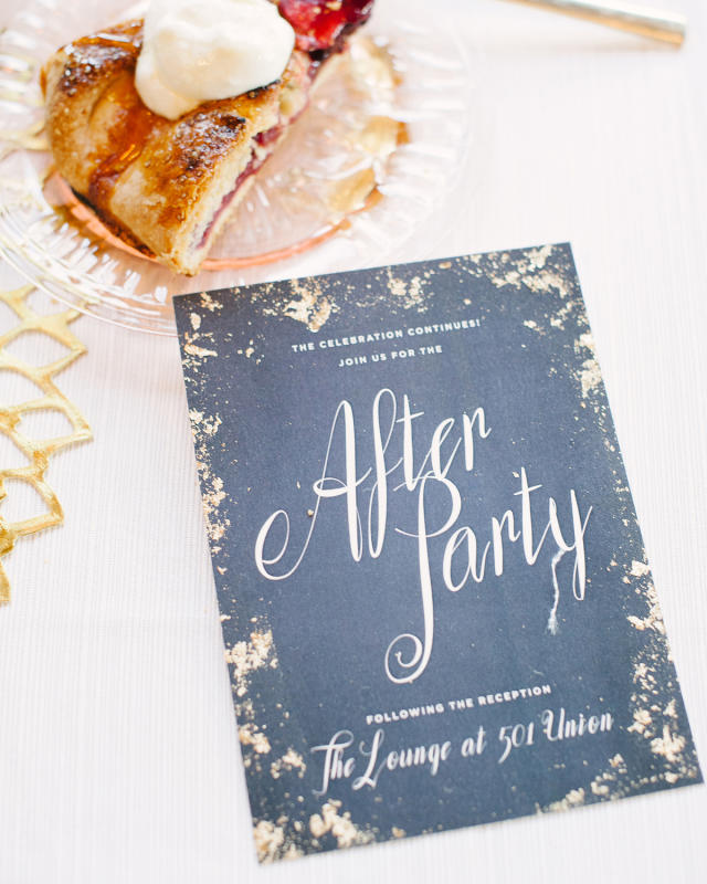 37 Edible Wedding Favors Guests Will Eat Up (Literally!)