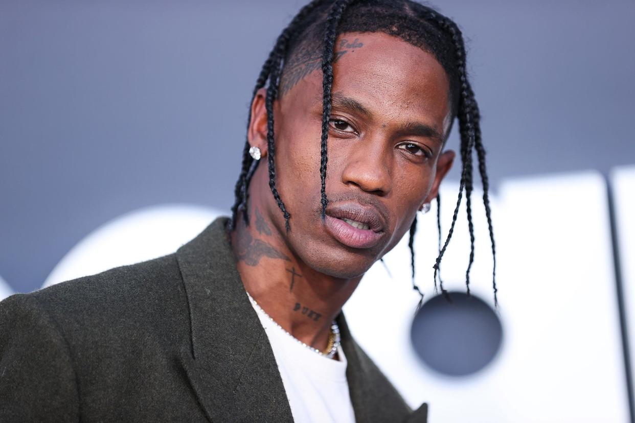 ASAP Rocky Taunts Travis Scott Over Rihanna Relationship During Rolling Loud Festival Performance 257