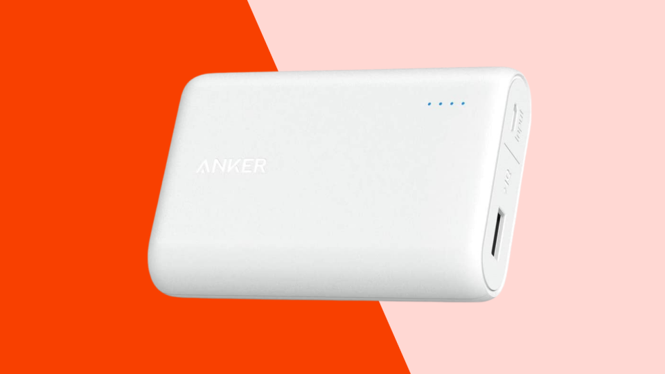 Best last-minute white elephant gifts under $25: Anker Portable Charger