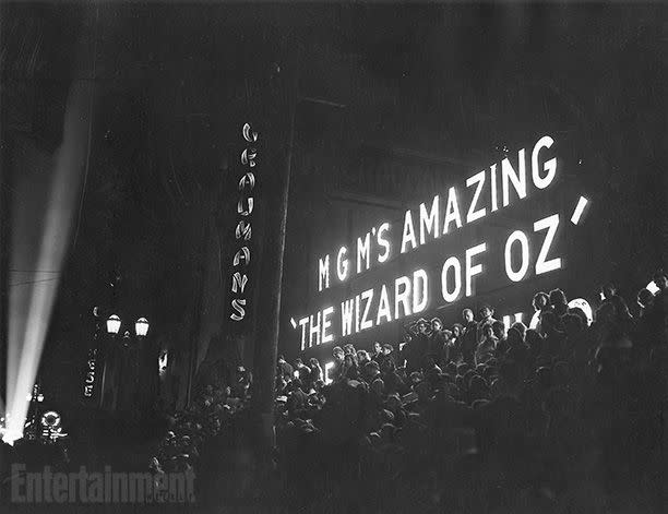 Digitized by the Margaret Herrick Library Digital Studio 'The Wizard of Oz' Grauman's Theater premiere in Los Angeles
