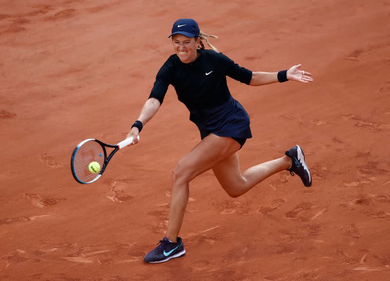 IMAGEN DE ARCHIVO. La tenista bielorrusa Victoria Azarenka durante su partido de primera ronda en el Abierto de Francia ante la rusa Svetlana Kuznetsova, Roland Garros, París, Francia