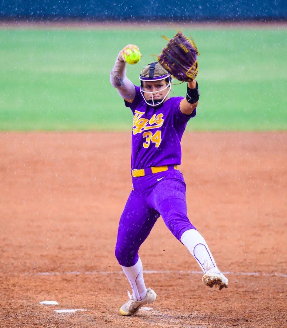 LSU pitcher Raelin Chaffin will be one of the instructors Wednesday at the WinTheDay Thanksgiving Softball Camp at Bossier's Tinsley Park.