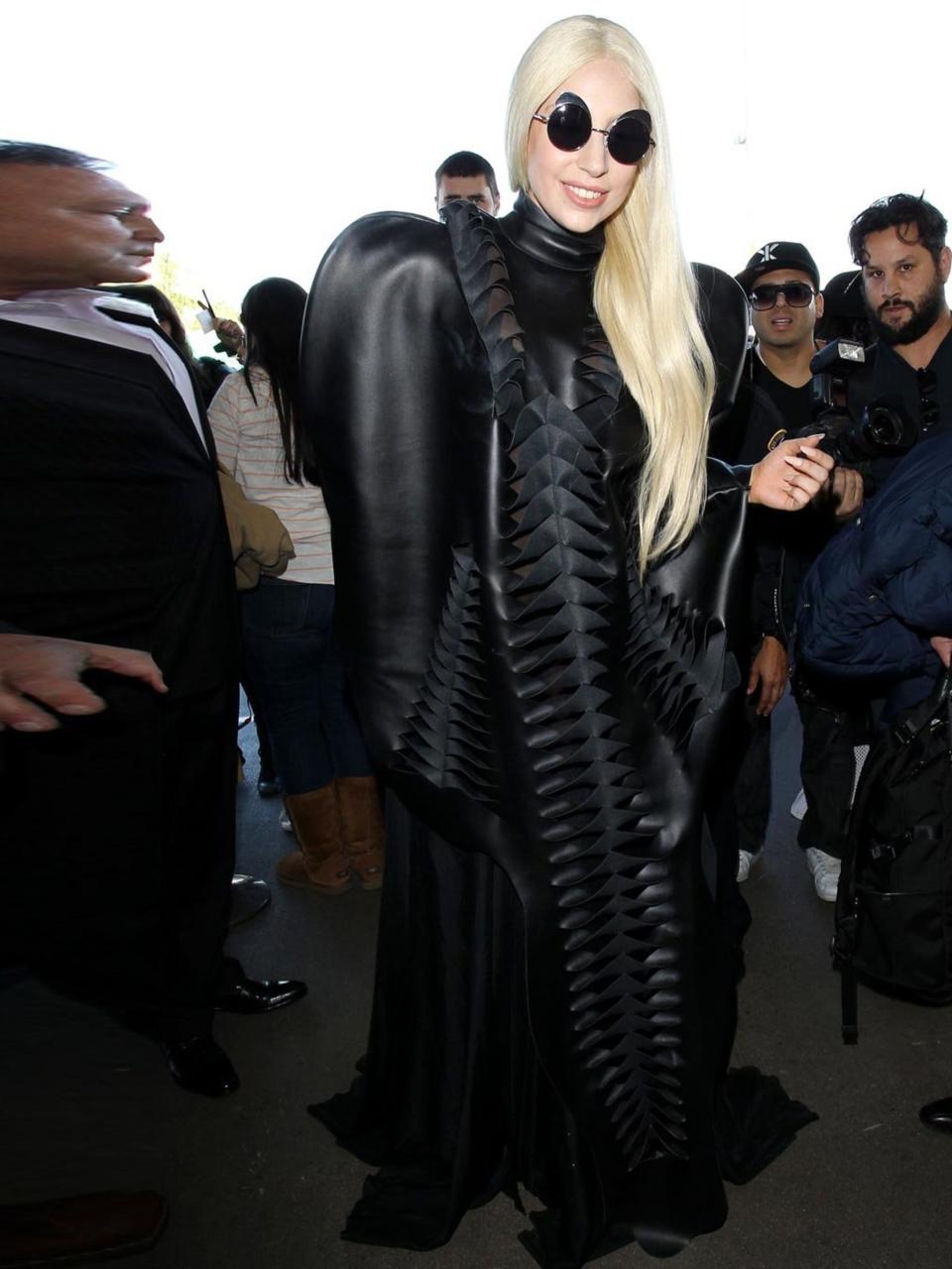 <p>Lady Gaga arrives at the LAX International Airport, November 2013.</p>