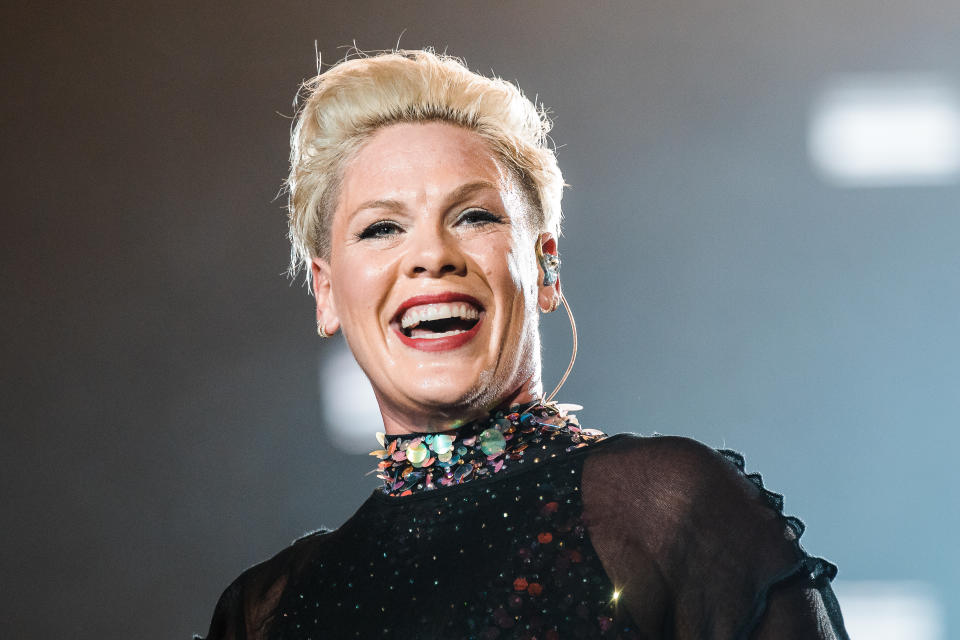 Nacktheit dient bei Pink nicht der Provokation oder dem Schockmoment, sondern dazu, ihren Kindern peinlich zu sein (Symbolbild: Mauricio Santana/Getty Images)