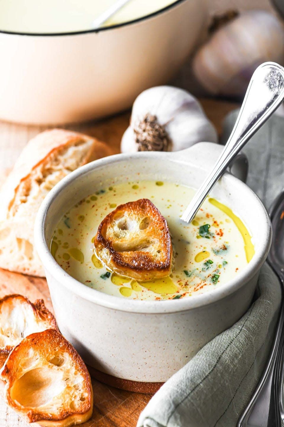 french garlic soup