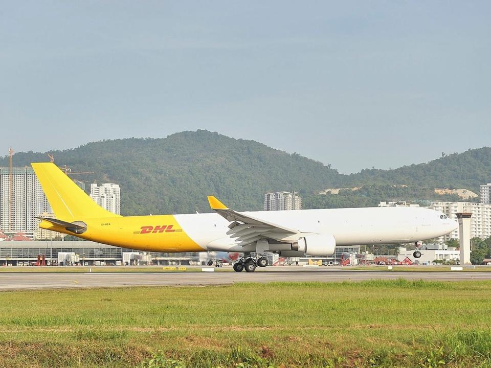 DHL A330-300P2F.