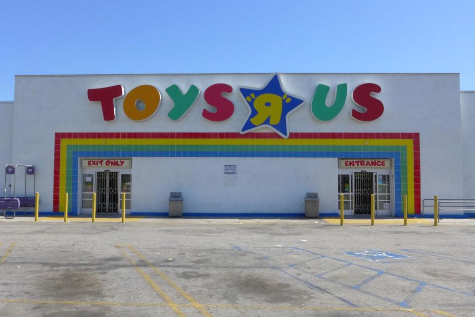 Toys “R” Us