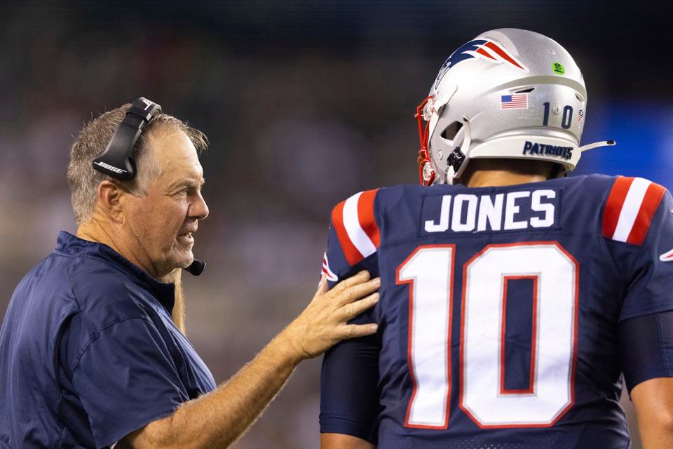 With rookie Mac Jones at quarterback, head coach Bill Belichick has returned the Patriots to their winning ways in 2021.