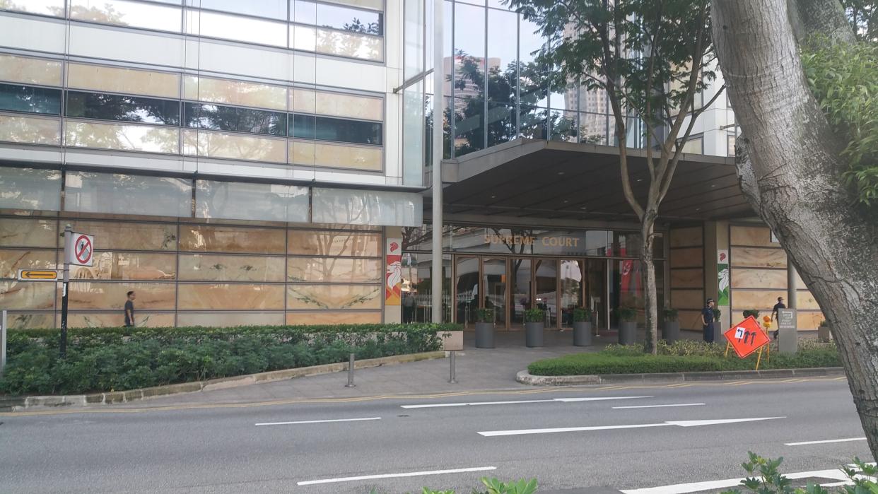 (PHOTO: Singapore Supreme Court building/Yahoo News Singapore)