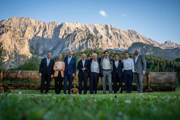 Foto de familia del G-7, reunido en Elmau. (Photo: picture alliance via Getty Images)