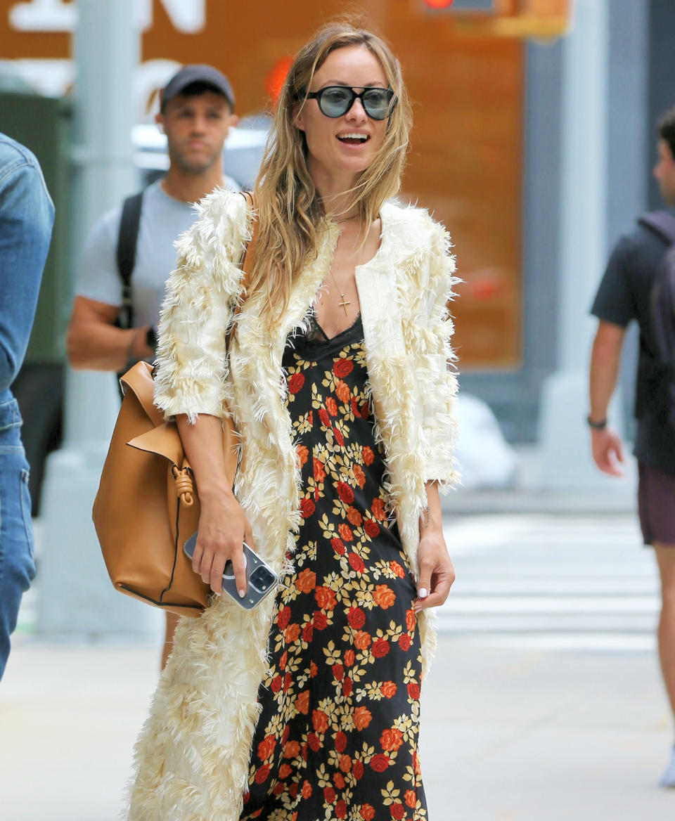 <p>Olivia Wilde sports florals and fluff on May 20 while out in N.Y.C.</p>