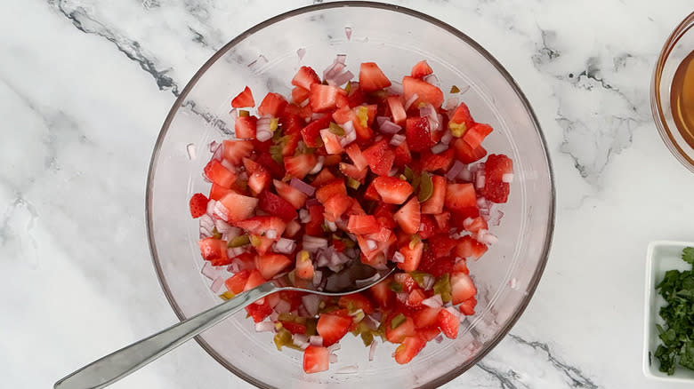 strawberry salsa in bowl