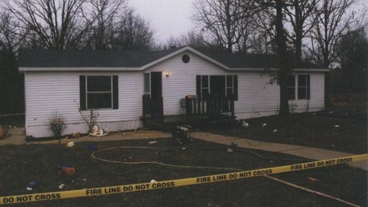 In the early hours of Dec. 5, 1998, Michael Politte, then 14, says he found his mother's body lying on her bedroom floor on fire. / Credit: Washington County Sheriff's Department