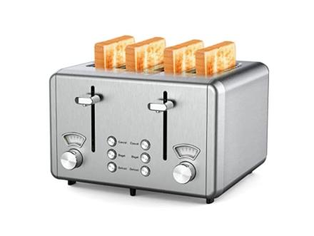 Perfect your toast game with our 4-Slice Toaster!