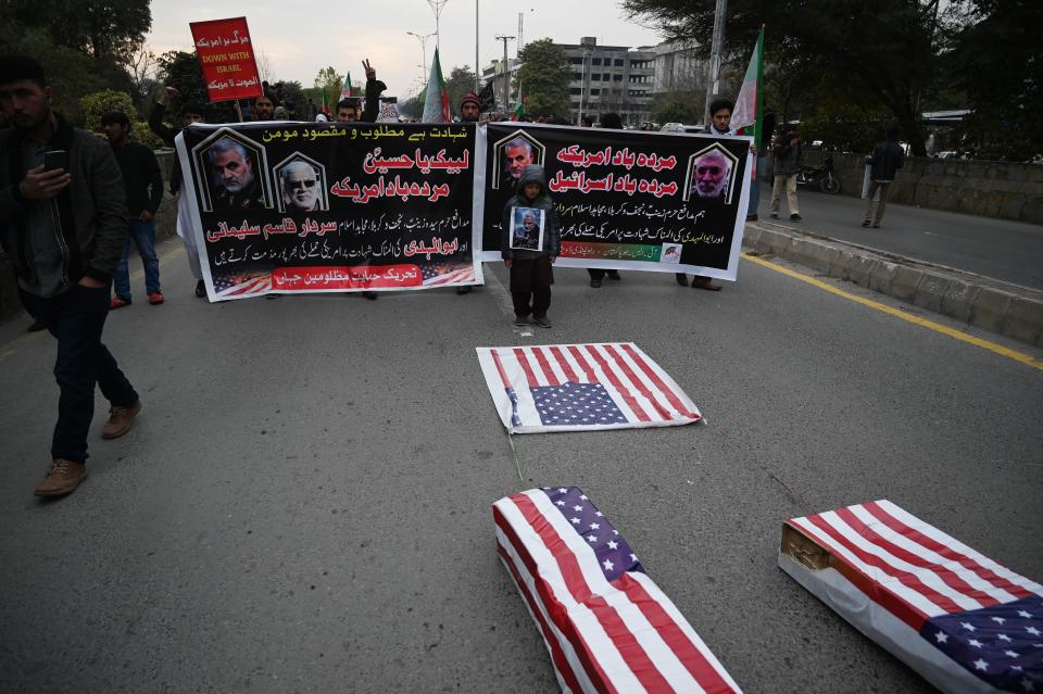 Protesters in Islamabad. (Photo: AAMIR QURESHI via Getty Images)