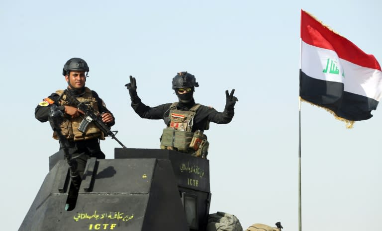 Iraq soldiers reach the boundary of Fallujah, on May 28, 2016, as they take part in a major assault to retake the city from the Islamic State group