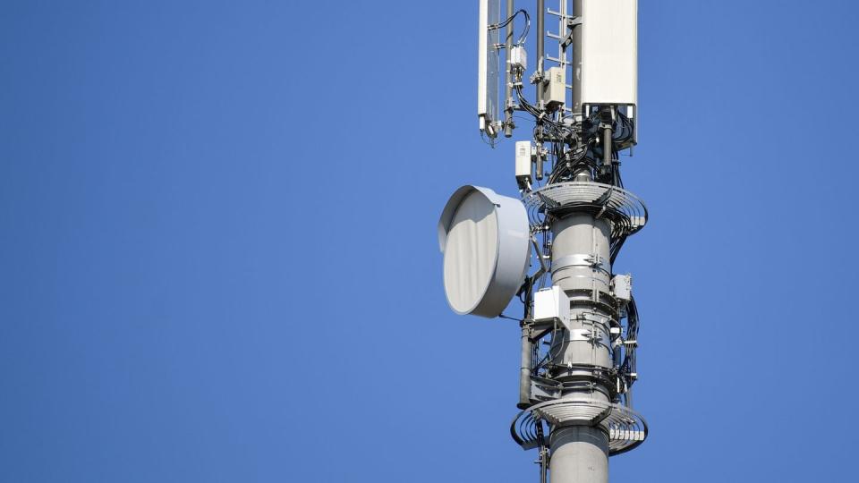 Mobilfunkanbieter wollen an verschiedenen Standorten Sendetechnik und Antennen gemeinsam nutzen.