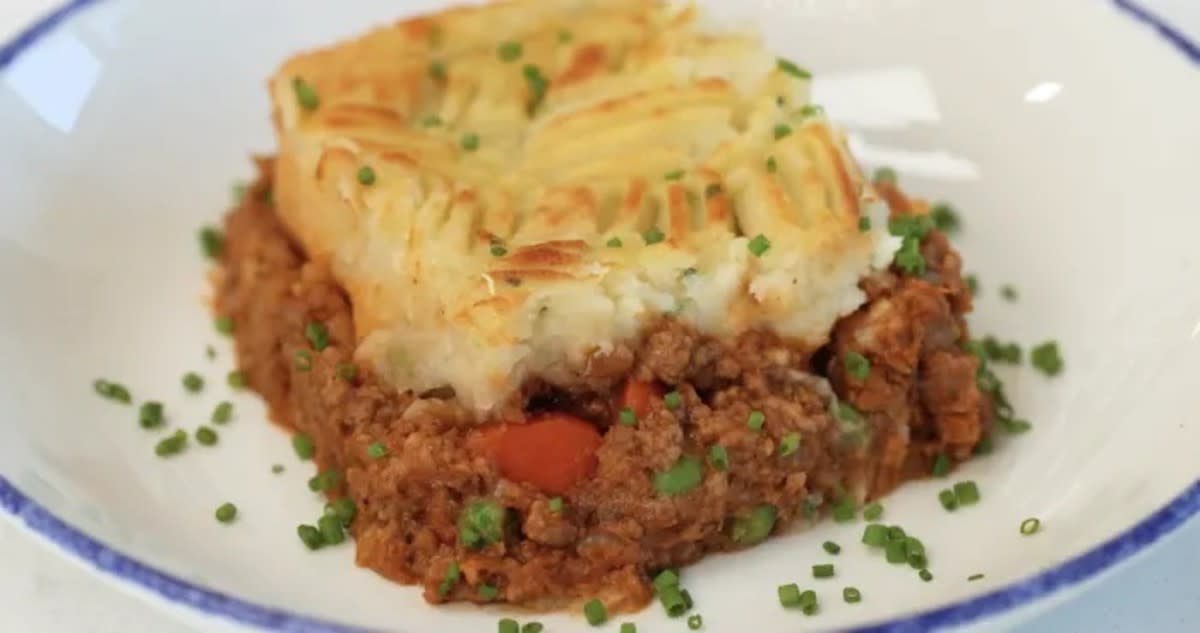 <p>Jon Ashton</p><p>If you think this classic recipe is labor-intensive and time-consuming, think again.</p><p><strong>Get the recipe: <a href="https://parade.com/1342663/parade/shepherds-pie/" rel="nofollow noopener" target="_blank" data-ylk="slk:Shepherd's Pie;elm:context_link;itc:0;sec:content-canvas" class="link rapid-noclick-resp">Shepherd's Pie</a></strong></p>
