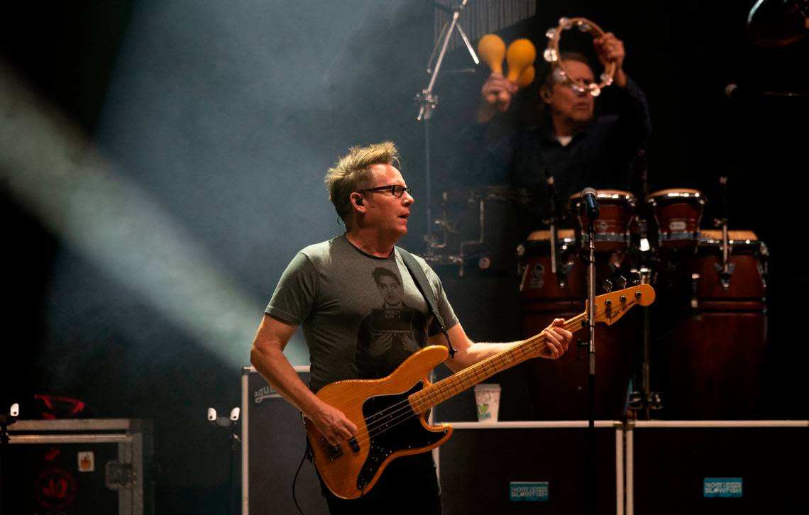 Dean Felber and Hootie and the Blowfish play Raleigh’s PNC Arena, Friday night, Feb. 17, 2023.