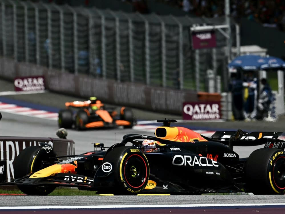 Max Verstappen gegen Lando Norris (Joe Klamar)