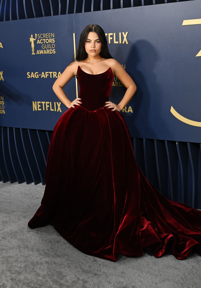 Ariana Greenblatt red dress at the 30th Annual Screen Actors Guild Awards held at the Shrine Auditorium & Expo Hall on February 24, 2024 in Los Angeles, California.